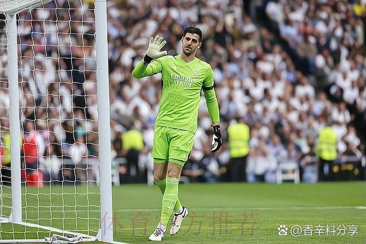 科贝:皇马公布国王杯名单 库尔图瓦出战存疑 科贝:皇马公布国王杯名单 库尔图瓦出战存疑